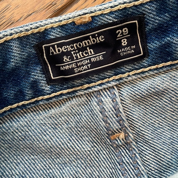 Abercrombie Annie High rose jean short size 29 - Picture 2 of 3